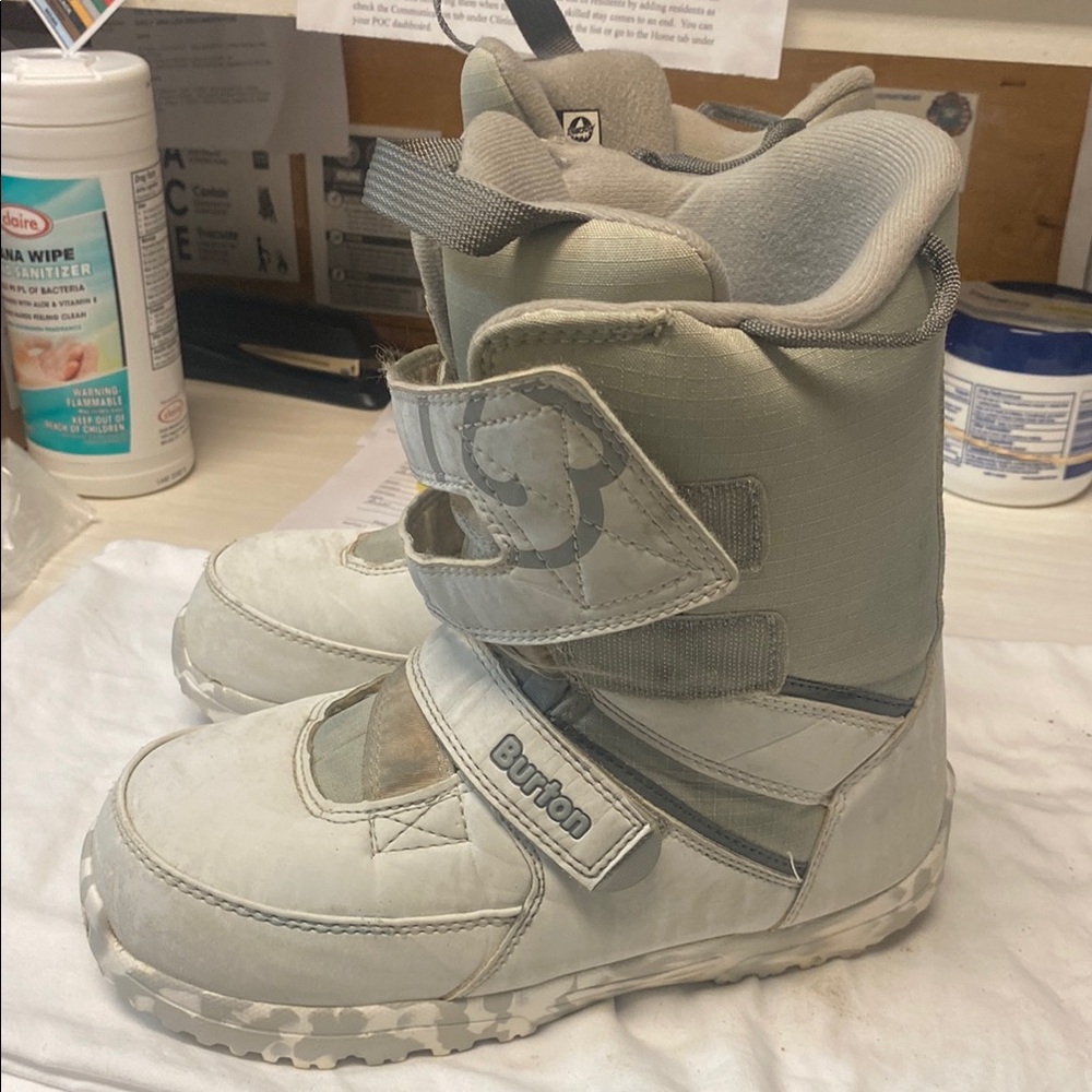 Burton Gray Rain & Snow Boots with Rugged Sole